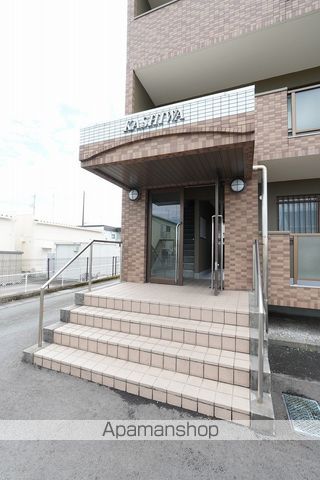 マンション柏の外観写真
