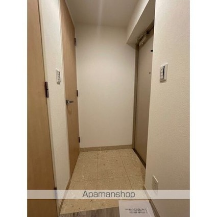 アリュージュ両国[1LDK/49.05m2]の玄関