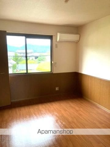 セジュール新市 B棟の内装写真