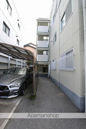 広島県広島市南区皆実町４丁目[1LDK/44m2]のエントランス