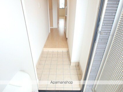 サニーヒルズ　Ａ[1LDK/50.07m2]の玄関