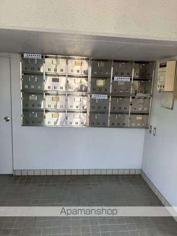 ハイツひまわりの玄関写真