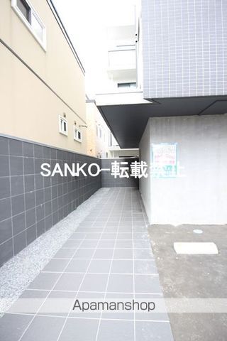 カサトレスVIIIの玄関写真