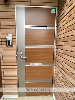 和歌山県御坊市島[1LDK/32.44m2]のエントランス