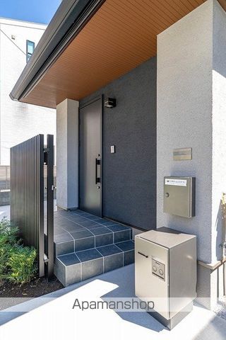 西武鉄道新宿線 井荻駅 徒歩15分 2階建 築1年の玄関写真