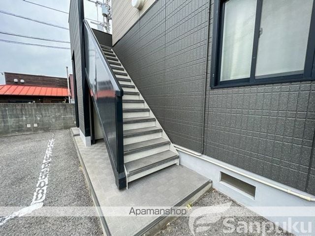 ディアス余戸 A棟の玄関写真