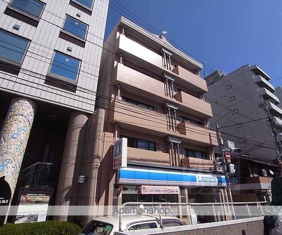ドマーレ府庁前の外観写真