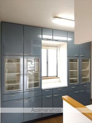 小雑賀一戸建[5SLDK/134.13m2]の内装9