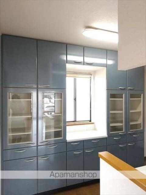 小雑賀一戸建[5SLDK/134.13m2]の内装9