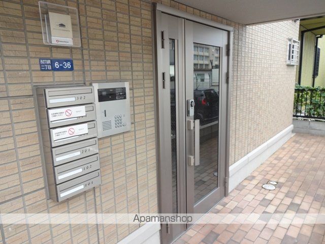 ボヌール フルールの玄関写真