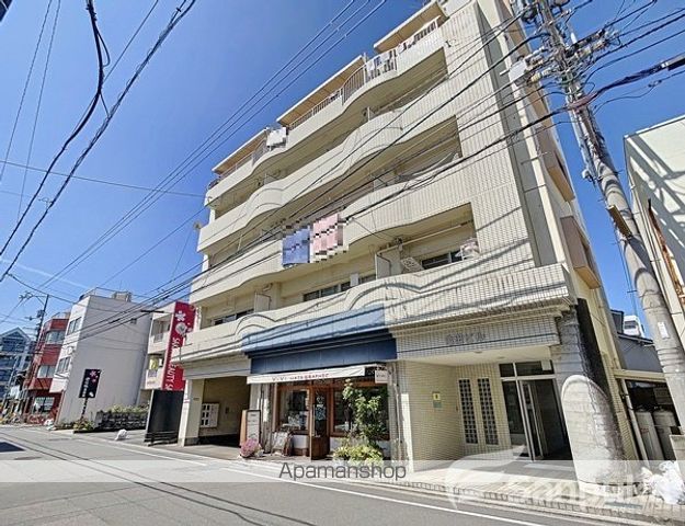亀田ビルの外観写真