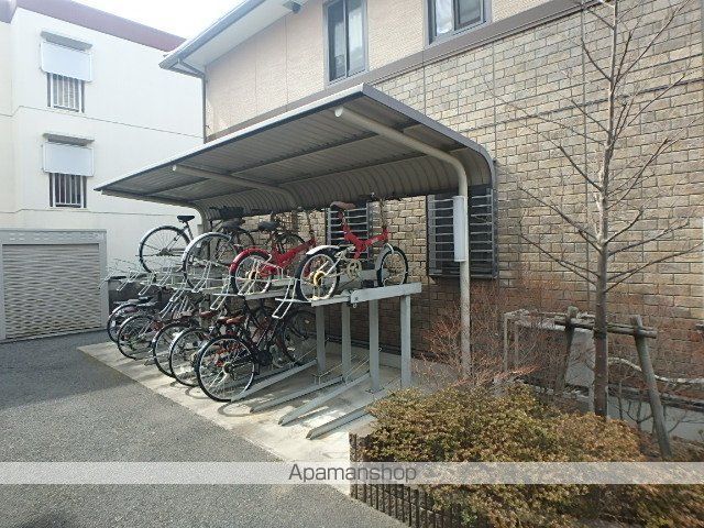 ウエストヒルズ Bの外観写真