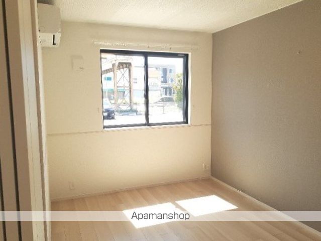 ルミエール中野新町の内装写真
