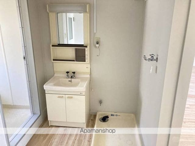 ビレッジハウス燕1号棟の内装写真
