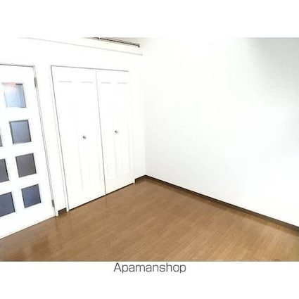 Ｋフレール[1K/18.74m2]のトイレ