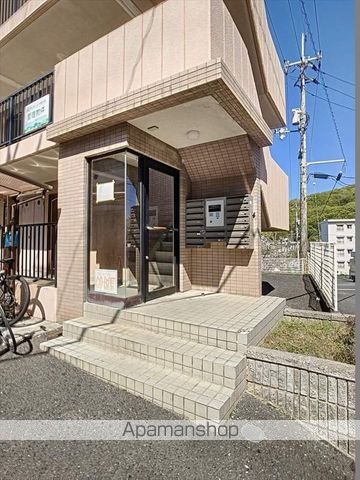 コーポ半田5の玄関写真