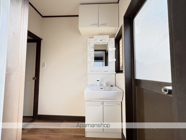 広島市安佐北区 2階建 築50年の内装写真