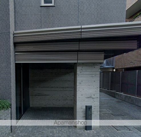 パークハビオ中目黒の玄関写真