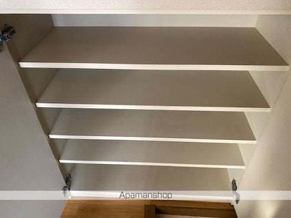 ニューエルディム小田[2LDK/56.1m2]の玄関