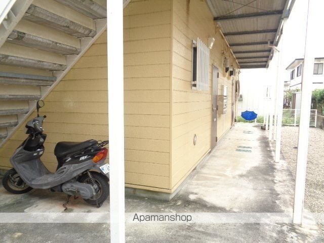サンヒルBの玄関写真
