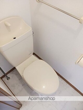 ラ・ファミリア[2DK/46.06m2]のトイレ