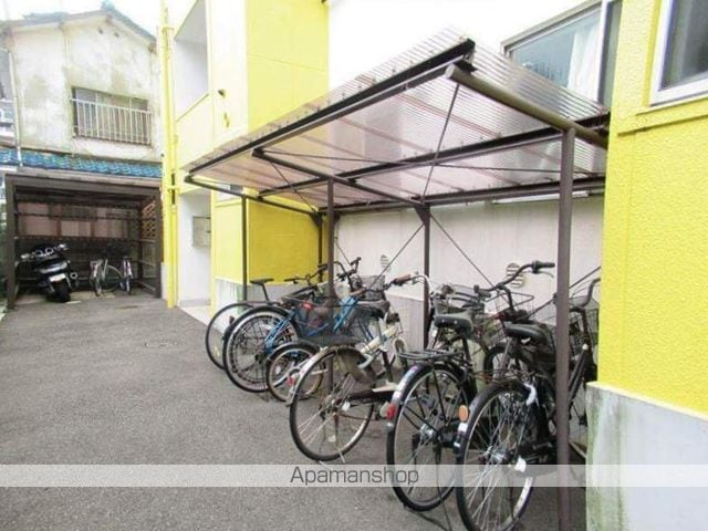 和歌山県和歌山市六十谷[1R/47.06m2]の共用部3