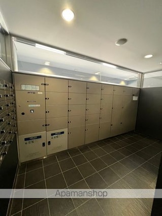 東京都新宿区北新宿４丁目[1LDK/44.31m2]の共用部6