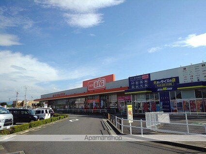 ＲＥＶＥ[1LDK/49.13m2]の周辺3