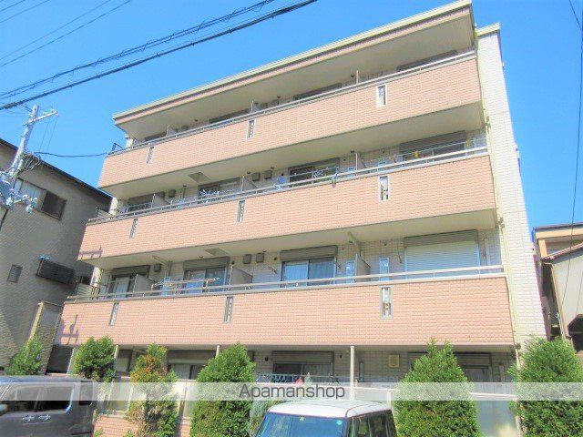 グローフラールの外観写真