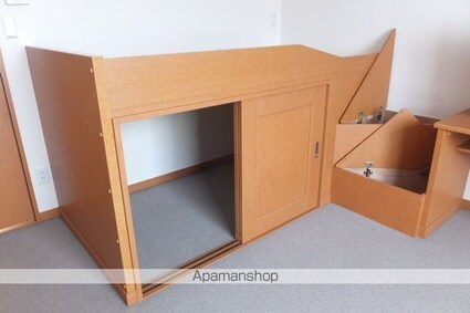 レオパレス上渋垂[1K/23.18m2]の収納2