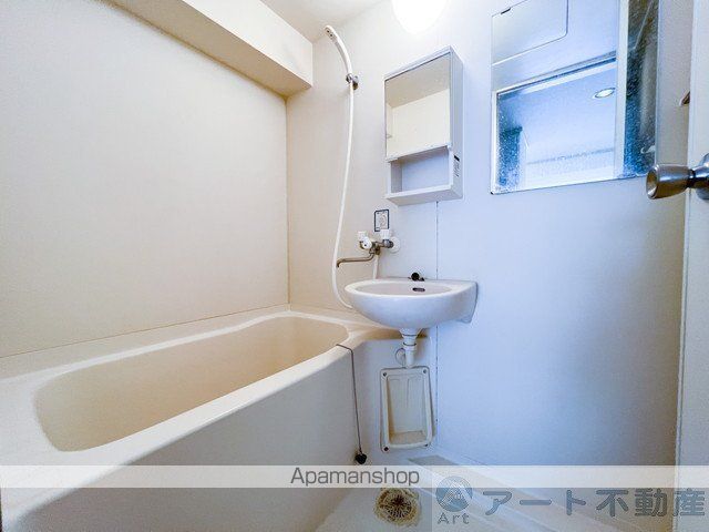 日正山越ハイツ1の内装写真