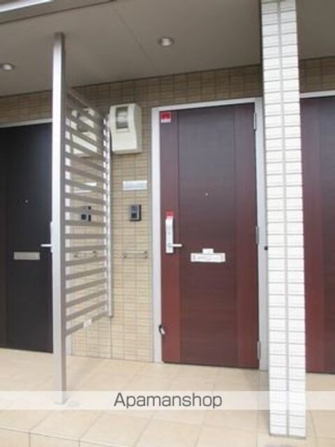 和歌山県和歌山市内原[3LDK/66.67m2]のエントランス2