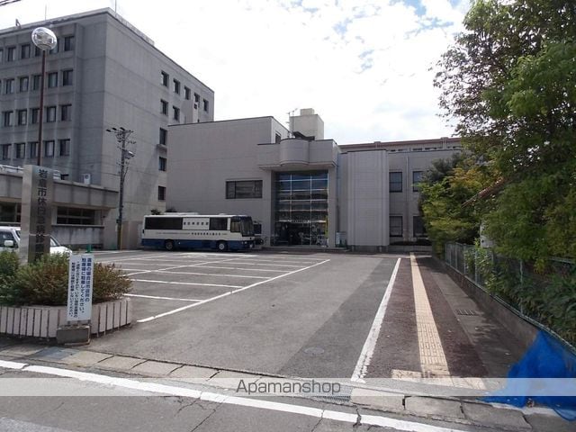 メゾンジョワイエの周辺写真
