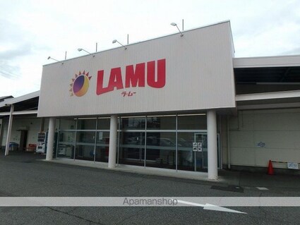 カーサファミリオ　Ａ棟[2LDK/61.45m2]の周辺6