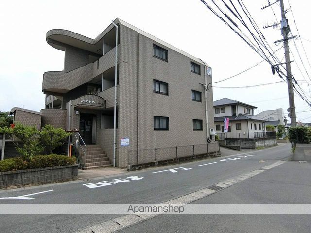 ポエトリー中村の外観写真
