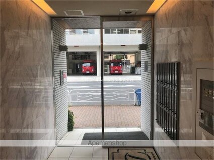 ディライトコート[1K/30.08m2]のエントランス