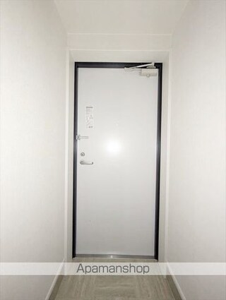 ガーデン[1K/30.18m2]の玄関