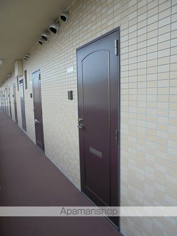 PLAZA希望の朝 南館Aの玄関写真