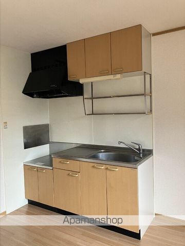 リースランド仁保津タウン E棟の内装写真