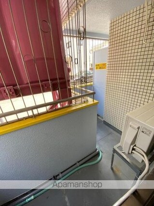 ドルフ３[1R/21m2]のバルコニー