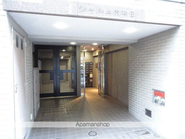 シャルム内神田の玄関写真