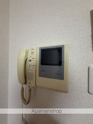 KOMATSUPALAZZOKYUGENZOCHOの内装写真