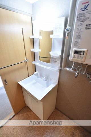 コートクリスタルの内装写真