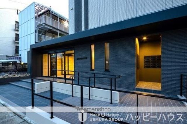 フルハウス高宮の玄関写真