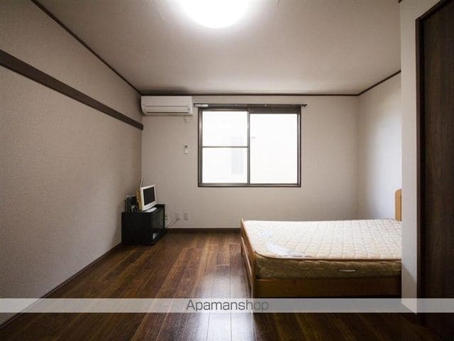 ピースフル東照宮駅前の内装写真