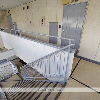 キャッスルハイム[1LDK/41.31m2]の共用部2