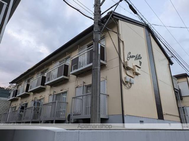 グリーンヒルズF棟の外観写真