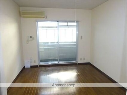 メゾンエスポワール２号館[1K/25.68m2]のリビング・居間