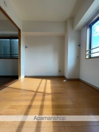 東京都新宿区片町[1DK/33.3m2]の内装1