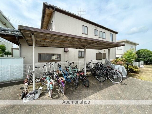 メゾンクレール四番館の内装写真